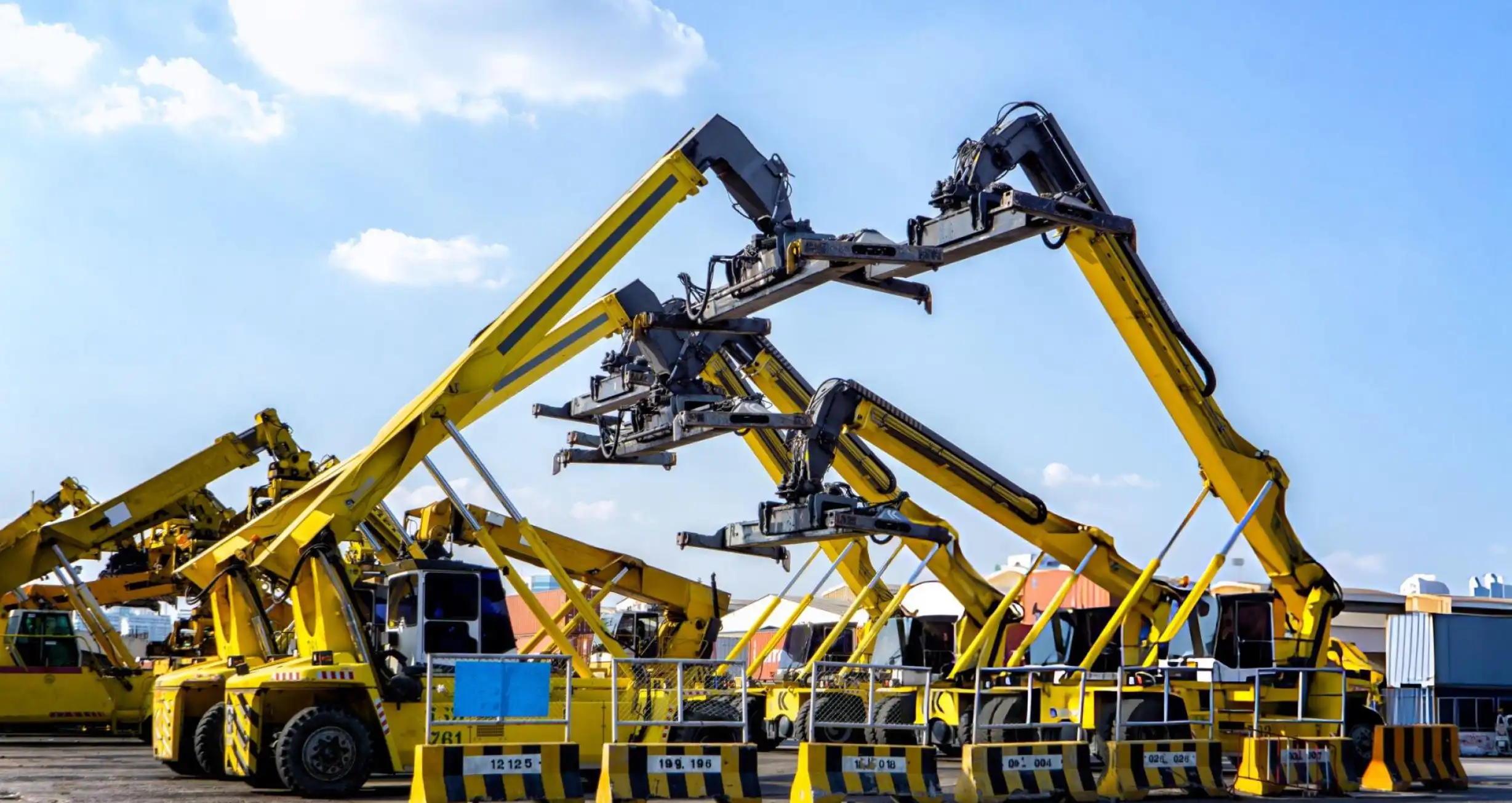Heavy-Duty Material Handling Equipment
