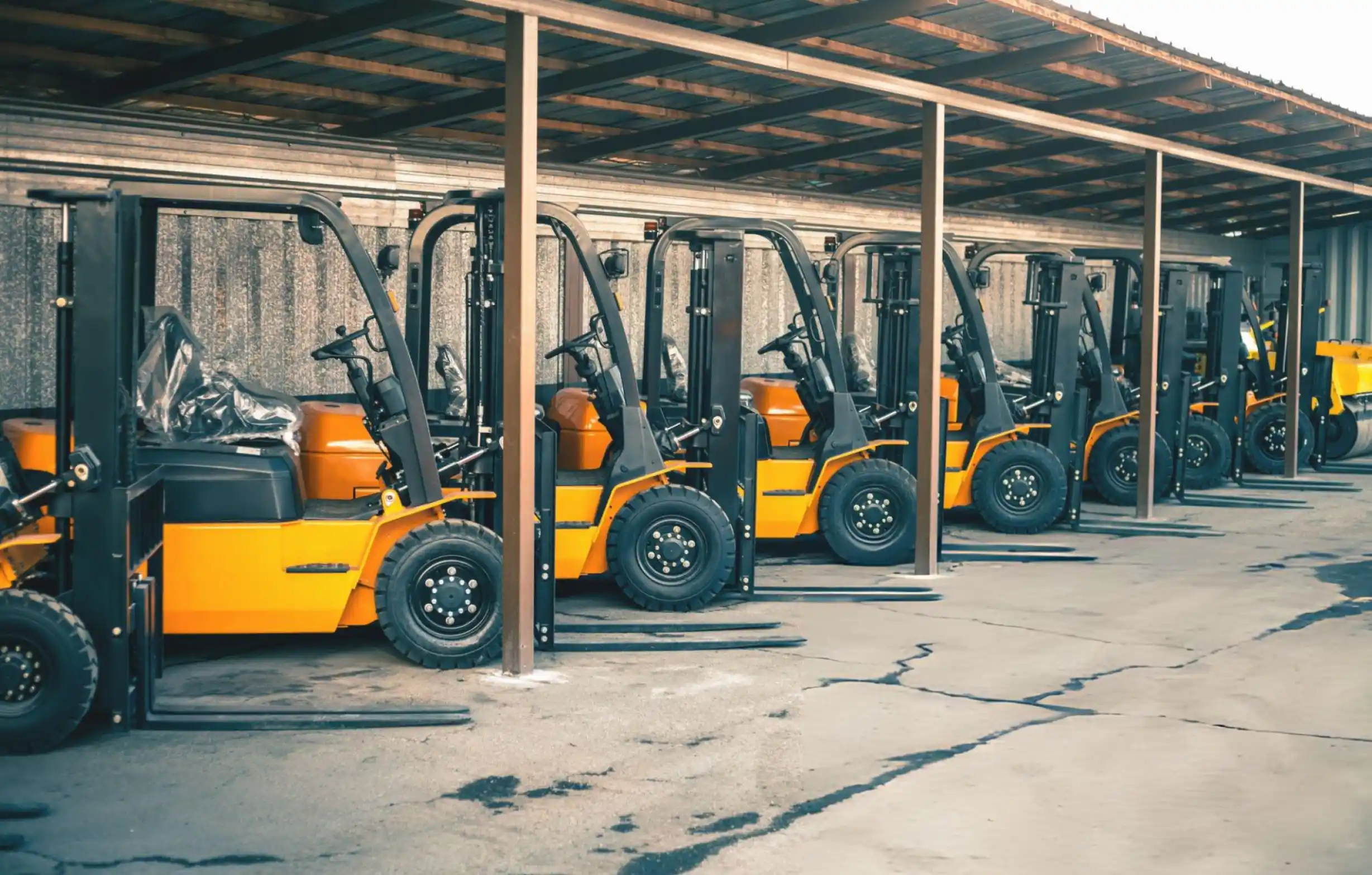 Things to Keep in Mind While Buying a Forklift